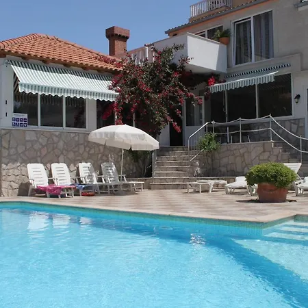 With A Swimming Pool Cavtat, Dubrovnik - 3547 דירה קאבטאט
